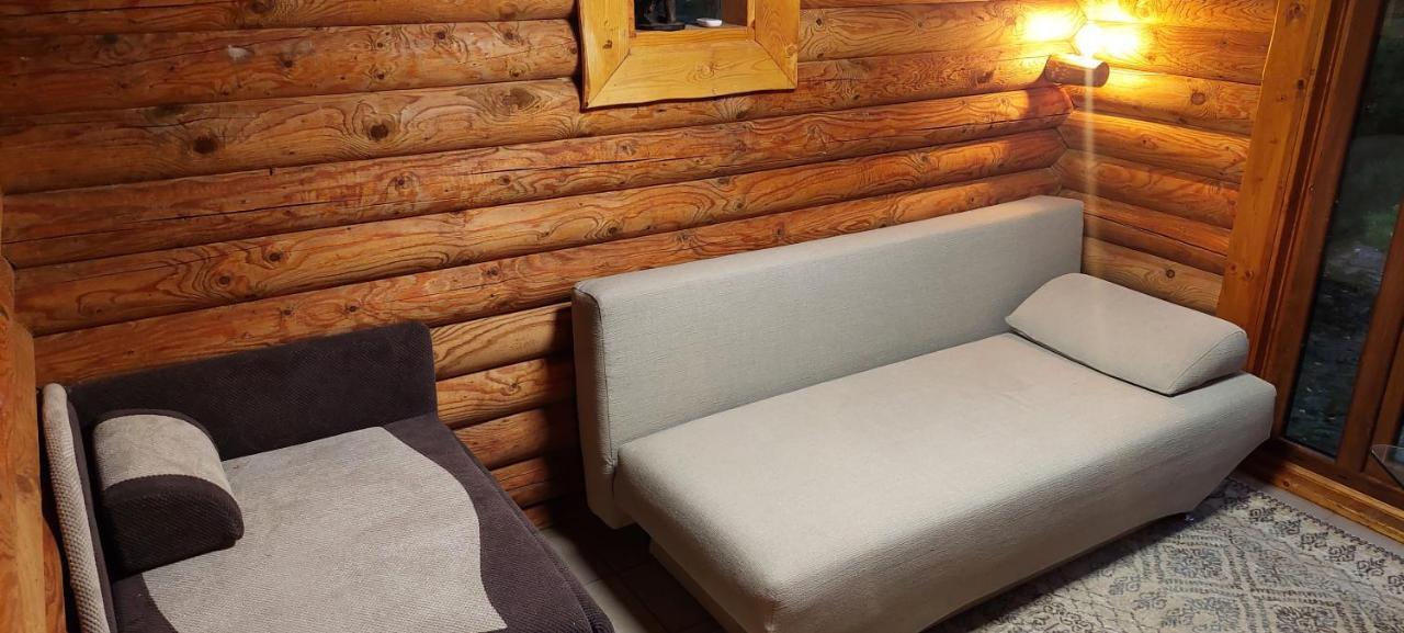 Sveciu Namelis Hotel Šiauliai Kültér fotó